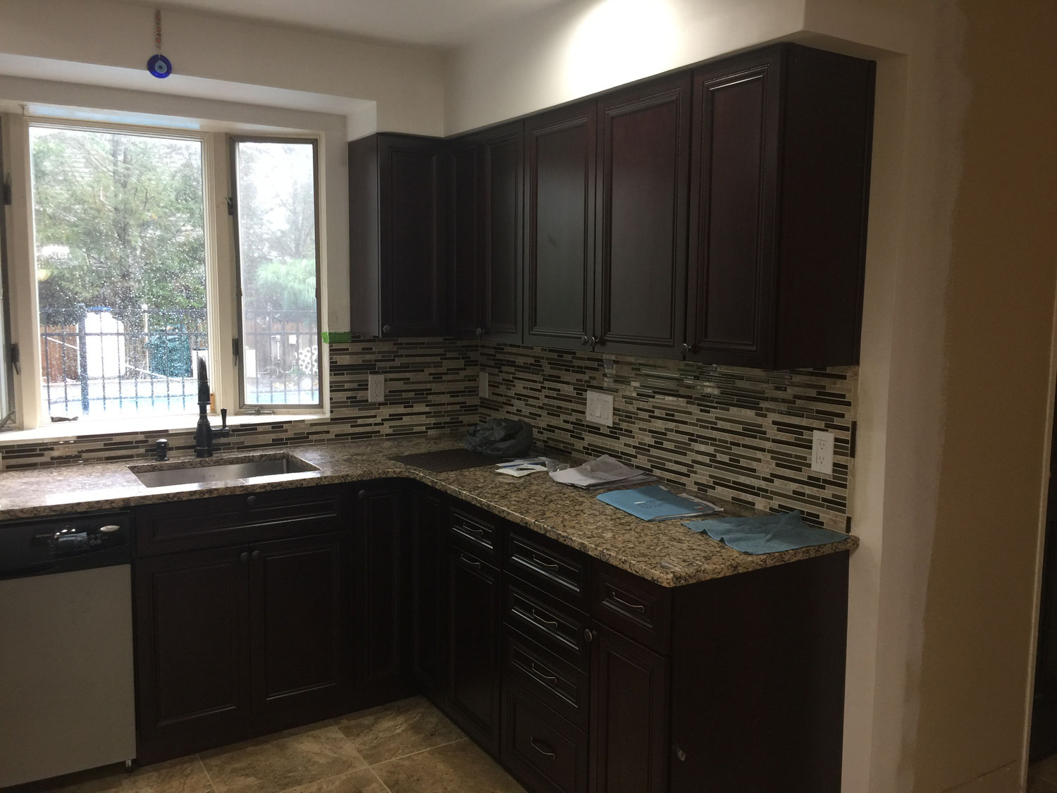 Kitchen with quartz countertops