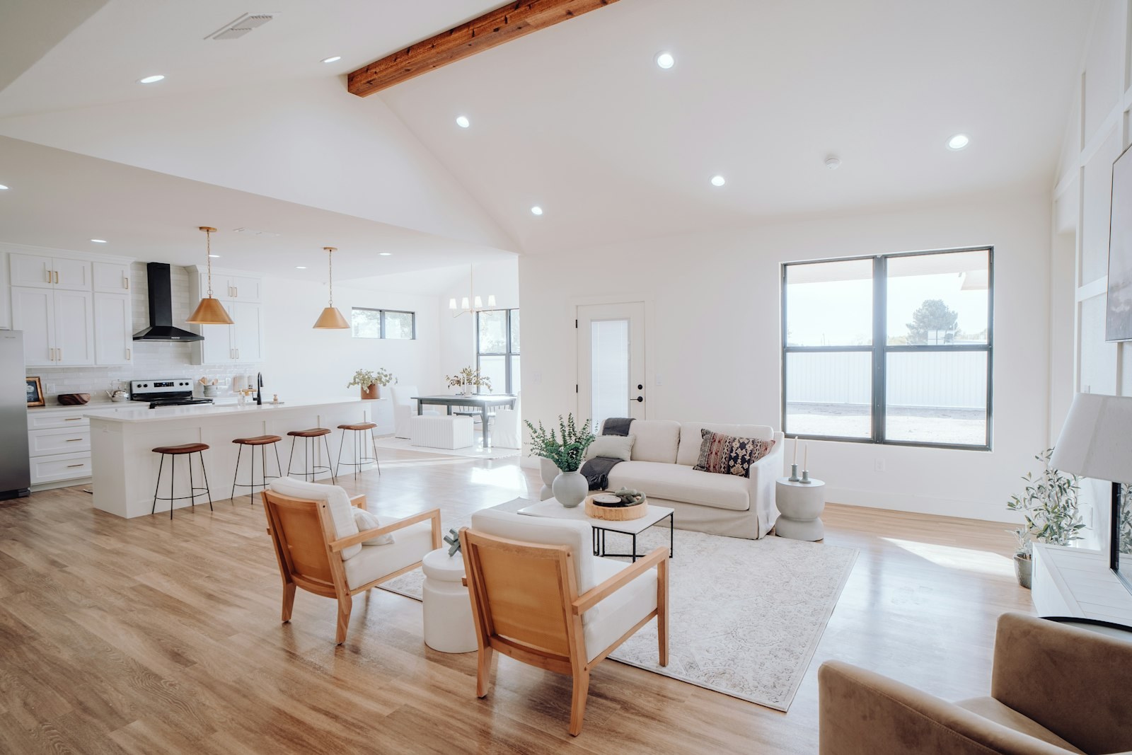 Cozy living space remodel — Suffolk County, NY