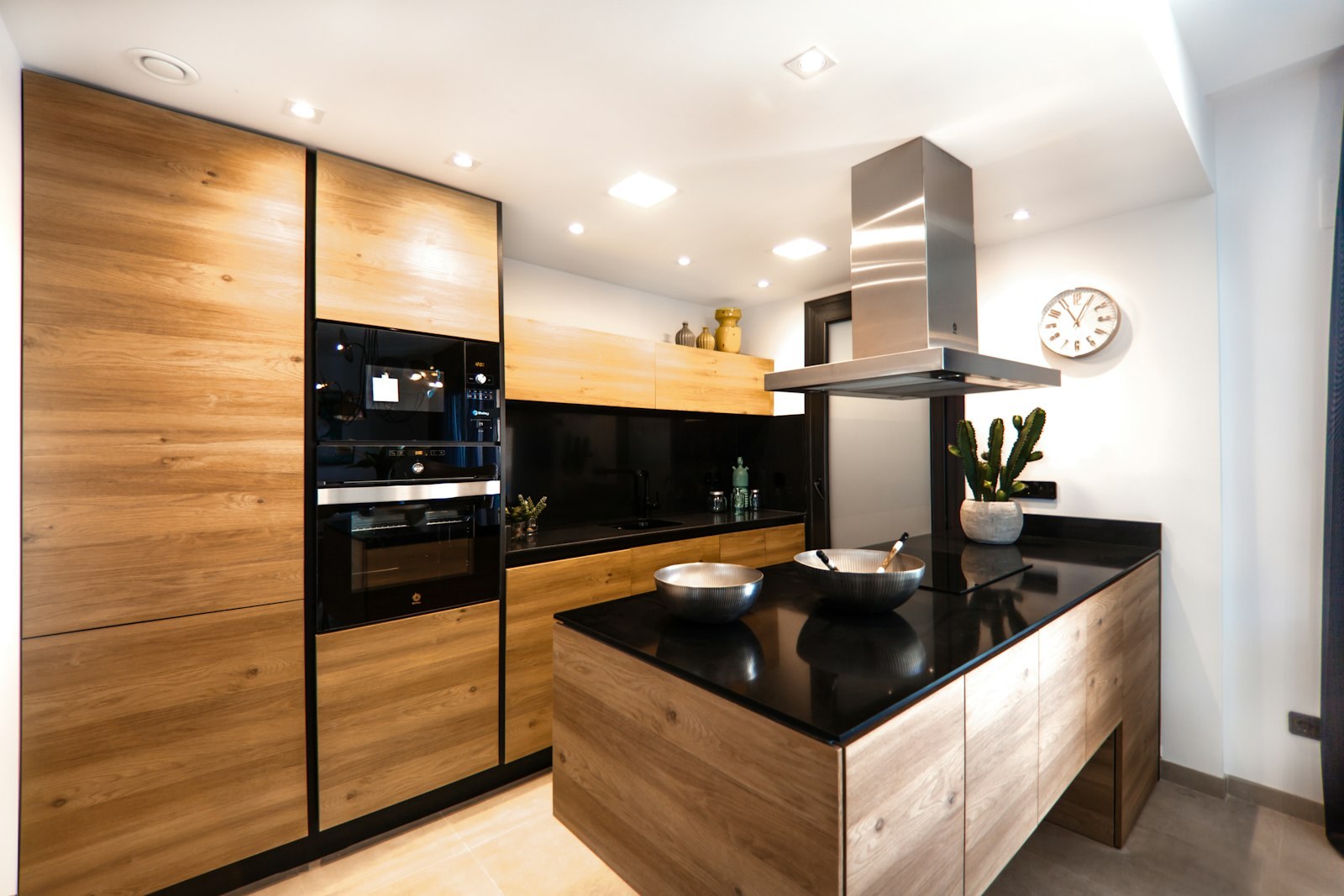 Modern kitchen remodeling with quartz countertops — Nassau County, NY