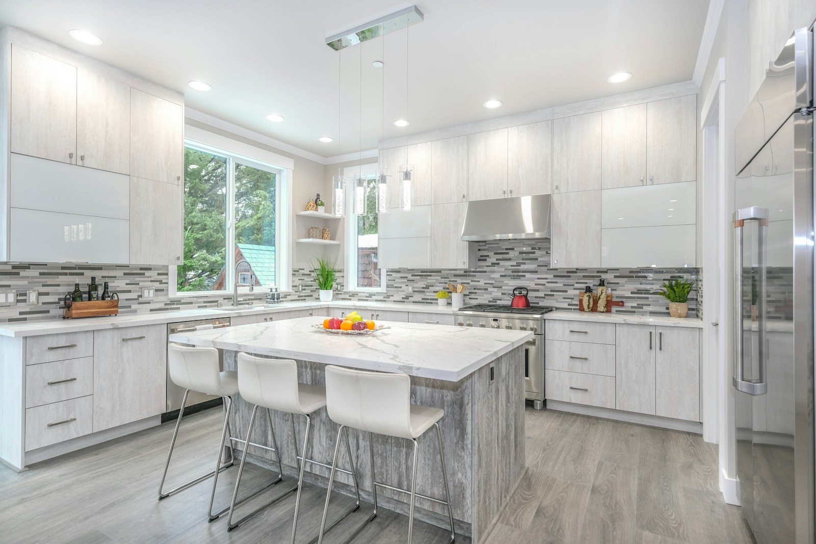 Modern kitchen remodeling with quartz countertops — Nassau County, NY — serving West Babylon